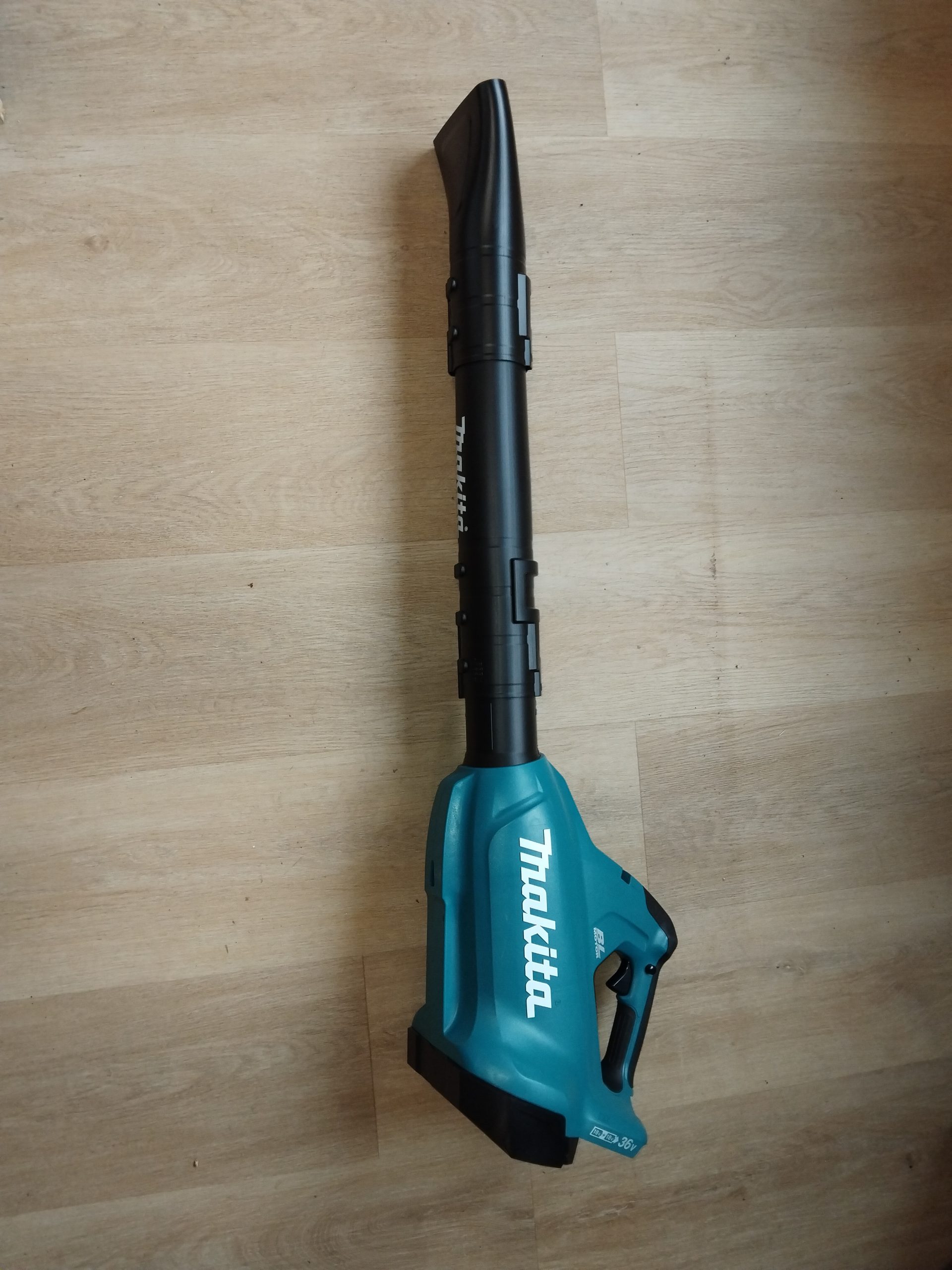 Makita DUB362 Akkulehtipuhallin
